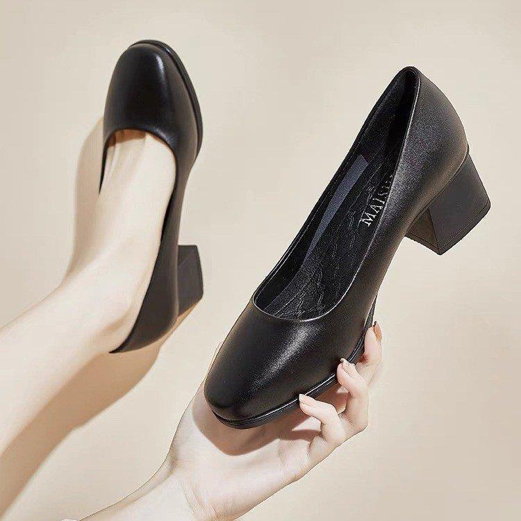 Not Tired Feet Comfortable High Heels 2025 Spring New Thick Heel French Single Shoes Women's Shallow Mouth Temperament Black Work Shoes