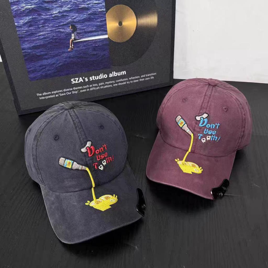 Bottle opener letter baseball cap, men's sun hat, women's cartoon embroidered sun hat, baseball cap