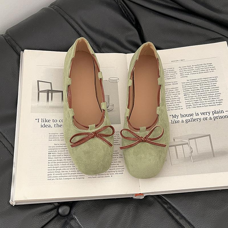 Small fresh French bow shallow mouth ballet single shoes women s summer 2025 new one-pedal Mary Jane shoes 35