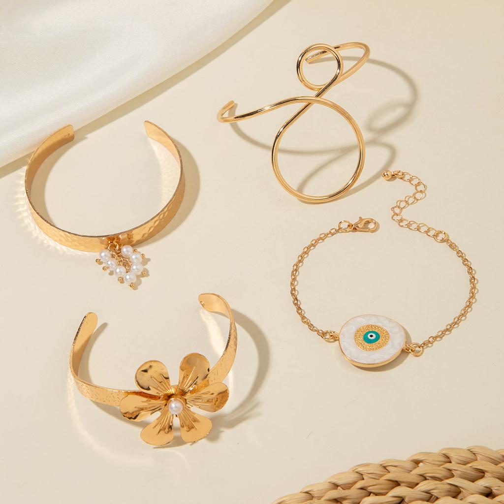 JMXD-Fashion Women’s Vintage Bohemian Arm Cuff Bracelet with Flower Eye Design, Imitation Pearl and Drip Enamel, Unique Niche Jewelry