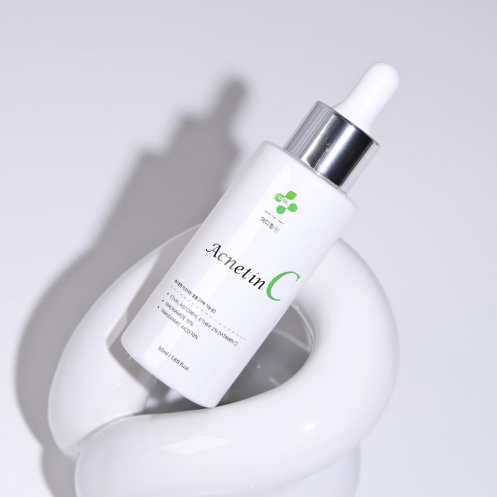 Medical One Whitening Ampoule Niacinamide 10% Tranexamic Acid 10% Vitamin C 2%, 1 Unit, 50ml