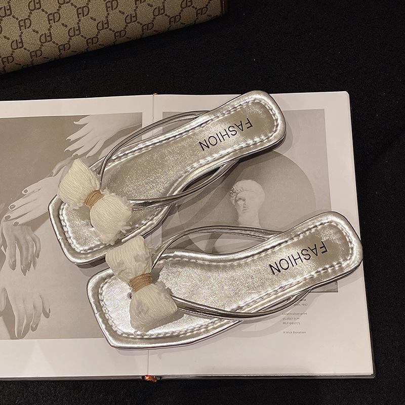 Bow pinch foot flip-flops female summer wear new gentle fairy style with skirt flat bottom cool slippers