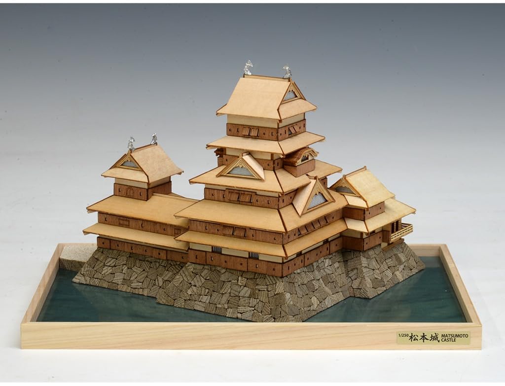 Woody JOE Matsumoto Castle Wooden Model Assembly Kit 1/250
