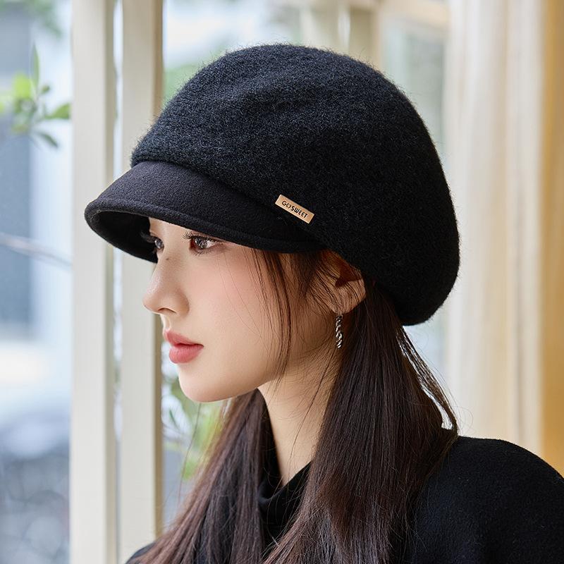 Autumn and Winter Knitted Beret Female Painter Hat Cold and Warm Cap