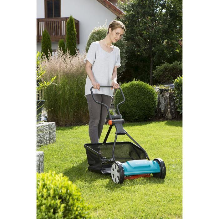 Tondeuse hélicoidale 330 Classic - GARDENA - Coupe sans friction - Guidon ergonomique - Surface tonte max 150m²