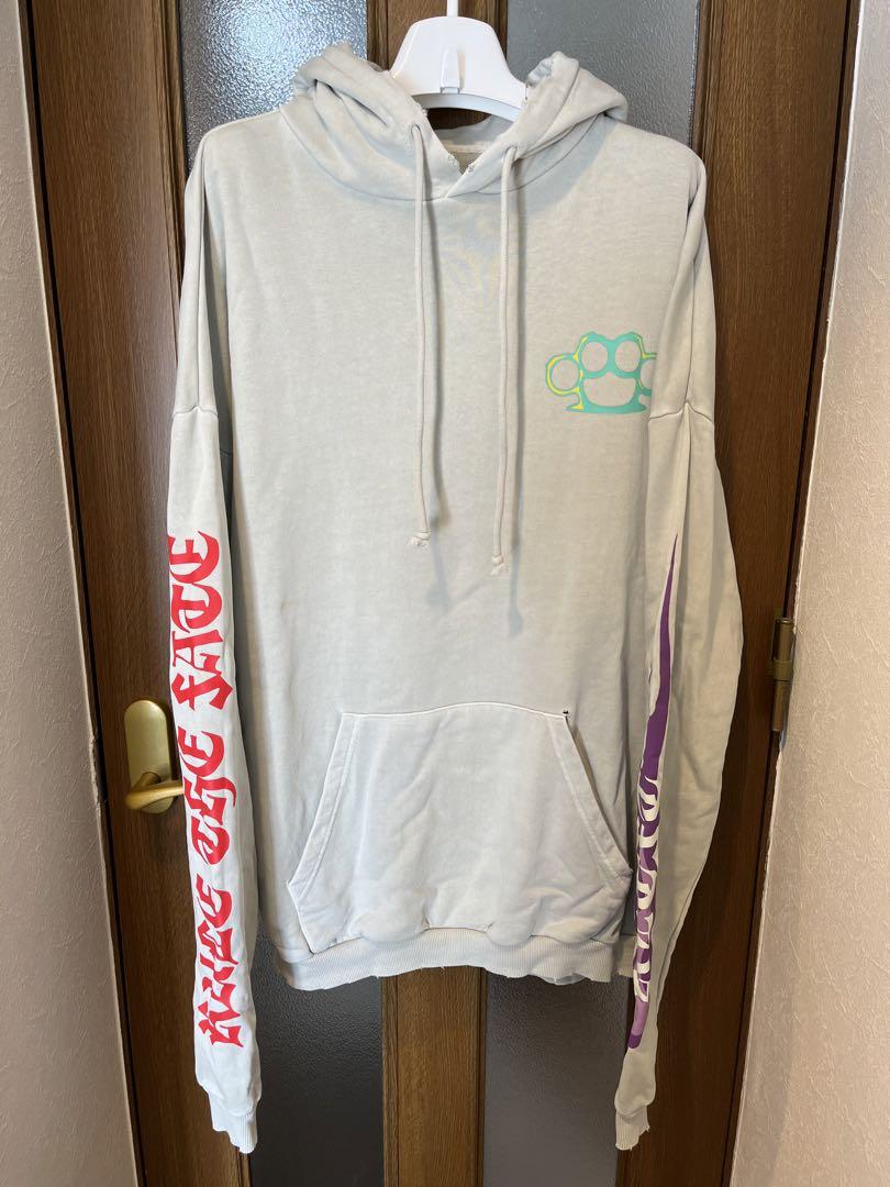 

[Б/У] Худи Rule the Fate с повреждениями