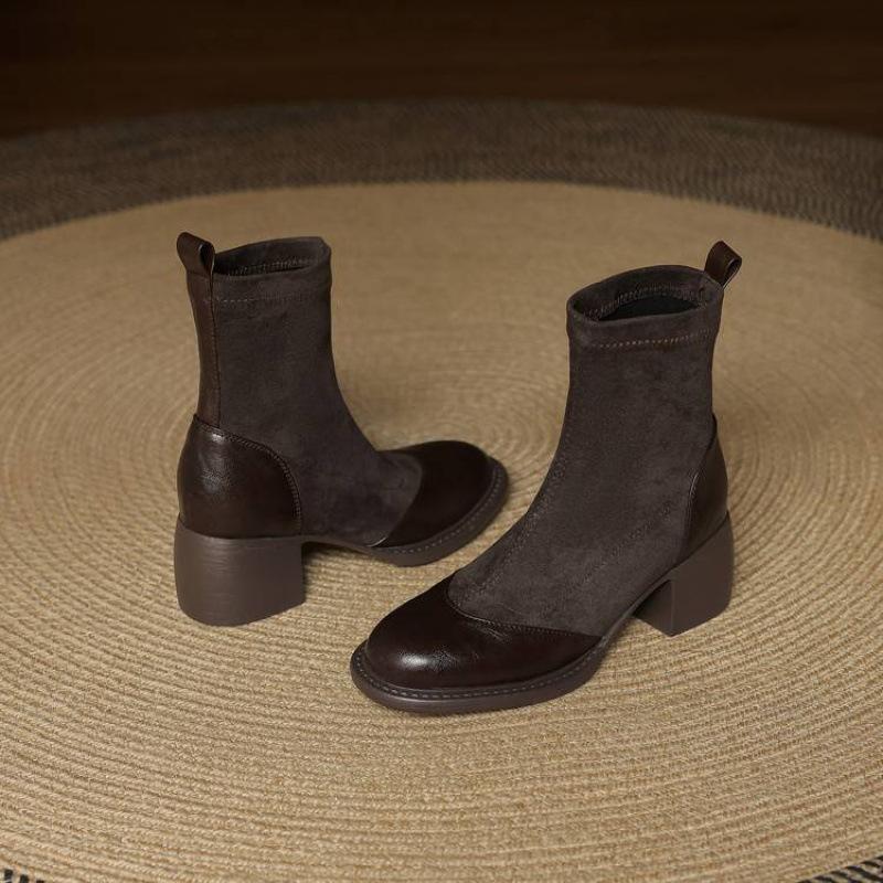 New Round Head Women's High-heeled Large-size Boots Korean Version Solid Color Sleeve Suede Martin Boots Autumn and Winter Square Heel Medium Boots