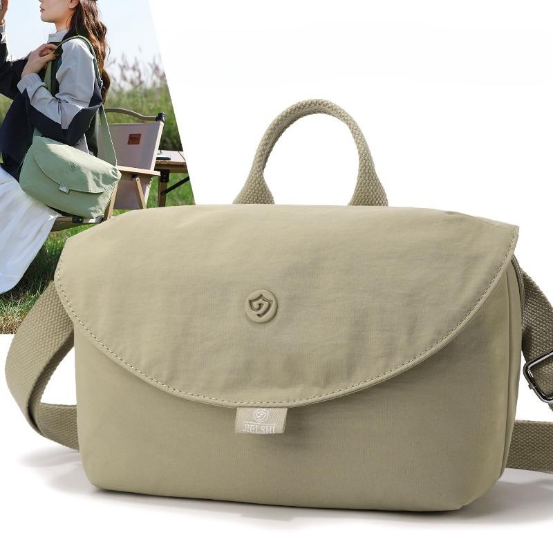 Fashionable Lady's Single-shoulder Crossbody Bag, Casual and Simple Small Handbag for Carrying. Casually