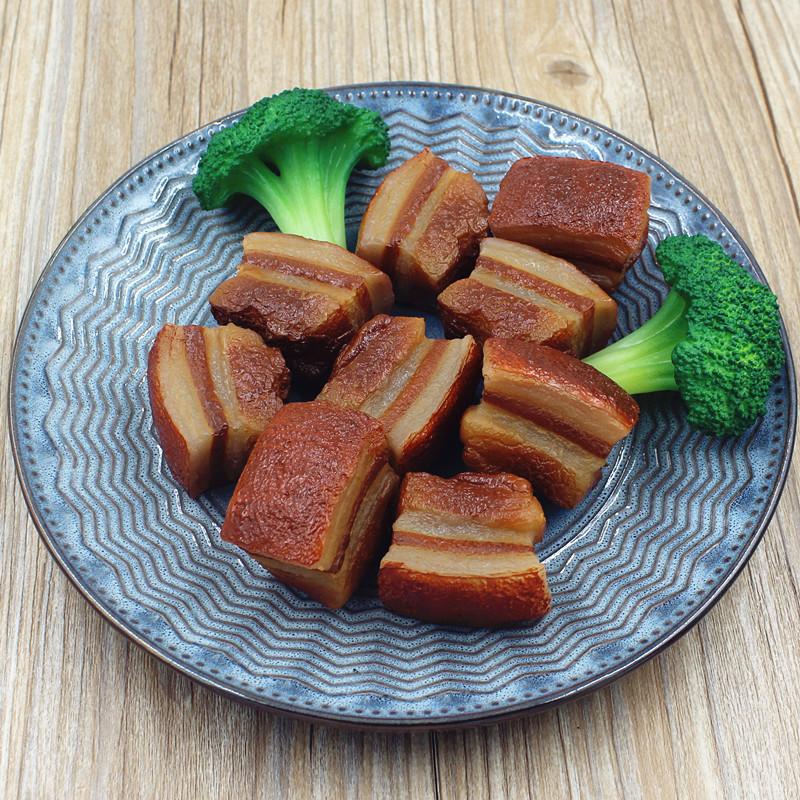 1Pc Artificial Foods Simulation Braised Pork Meat Product Model Fake Pork Belly Three-layer Meat Dongpo Meat Pork Kid Toys