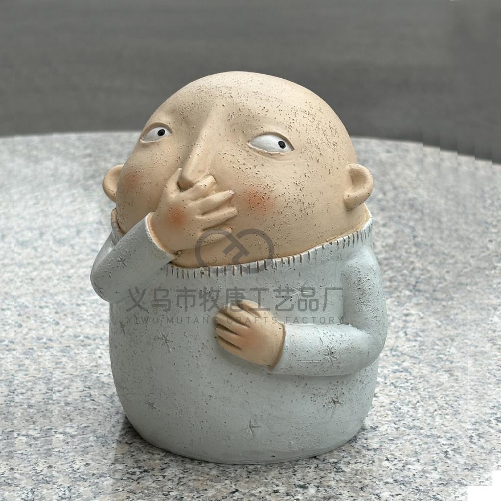 Junge und Mädchen Nase-Zupf-Statuen: Spielerische Harz-Ornamente im Badezimmer-Thema für Paare