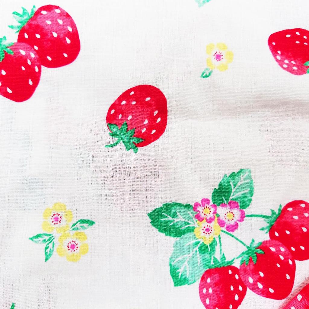 Jinbei for Made with Japanese Strawberry 130cm Kids, Girls, 100% Cotton, Fabric, Pattern, White,