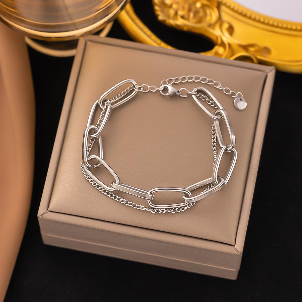 18K Gold Plated 316L Fashionable Titanium Steel Bracelets Waterproof Heart Roman Numerals Queen's Chain Link Bangles