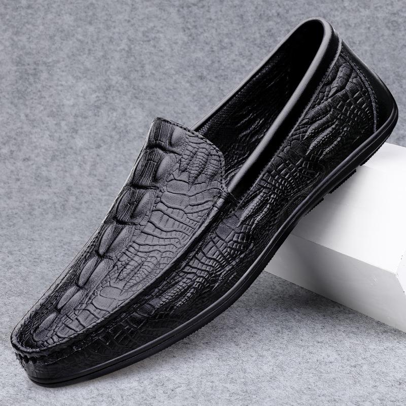 Classic Soft Leather Loafers Men Driving Shoes Lightweight Slip On Flats New Arrival Casual Shoes Italian Wedding Mens Moccasins