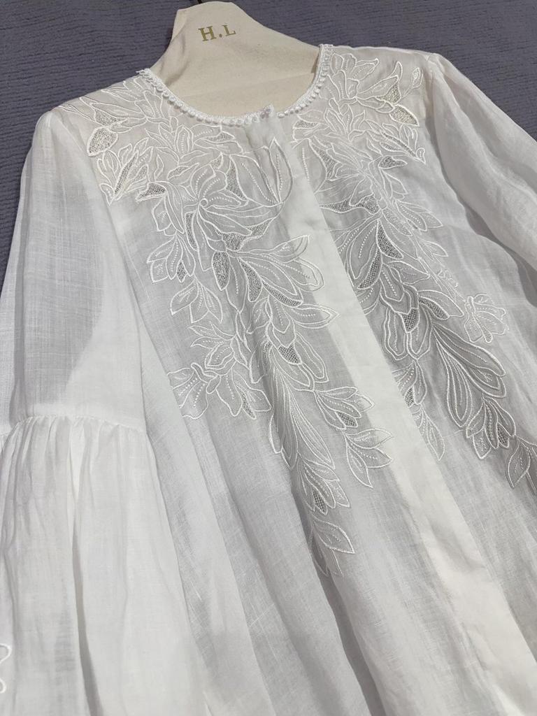 Spring 2026 French Embroidery Linen Shirt with Lantern Sleeves - Casual Vacation Style