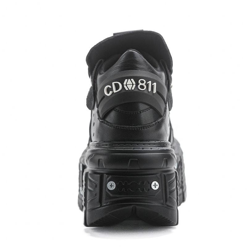 

Модные женские кроссовки в стиле «папиных кроссовок» | Ботинки на толстой подошве в стиле хэви-метал, готика, панк | Дерзкая трендовая обувь в стиле кросс-бордер 40 чёрный