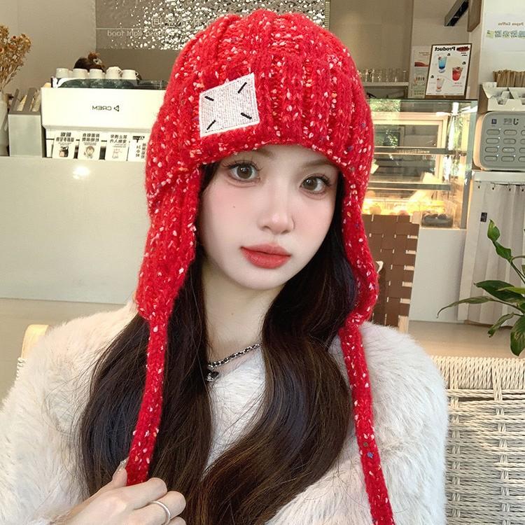 Autumn and Winter New Korean Version of Versatile Wool Hat for Women with Big Head Circumference Showing Their Face Small Rainbow Particles Patches