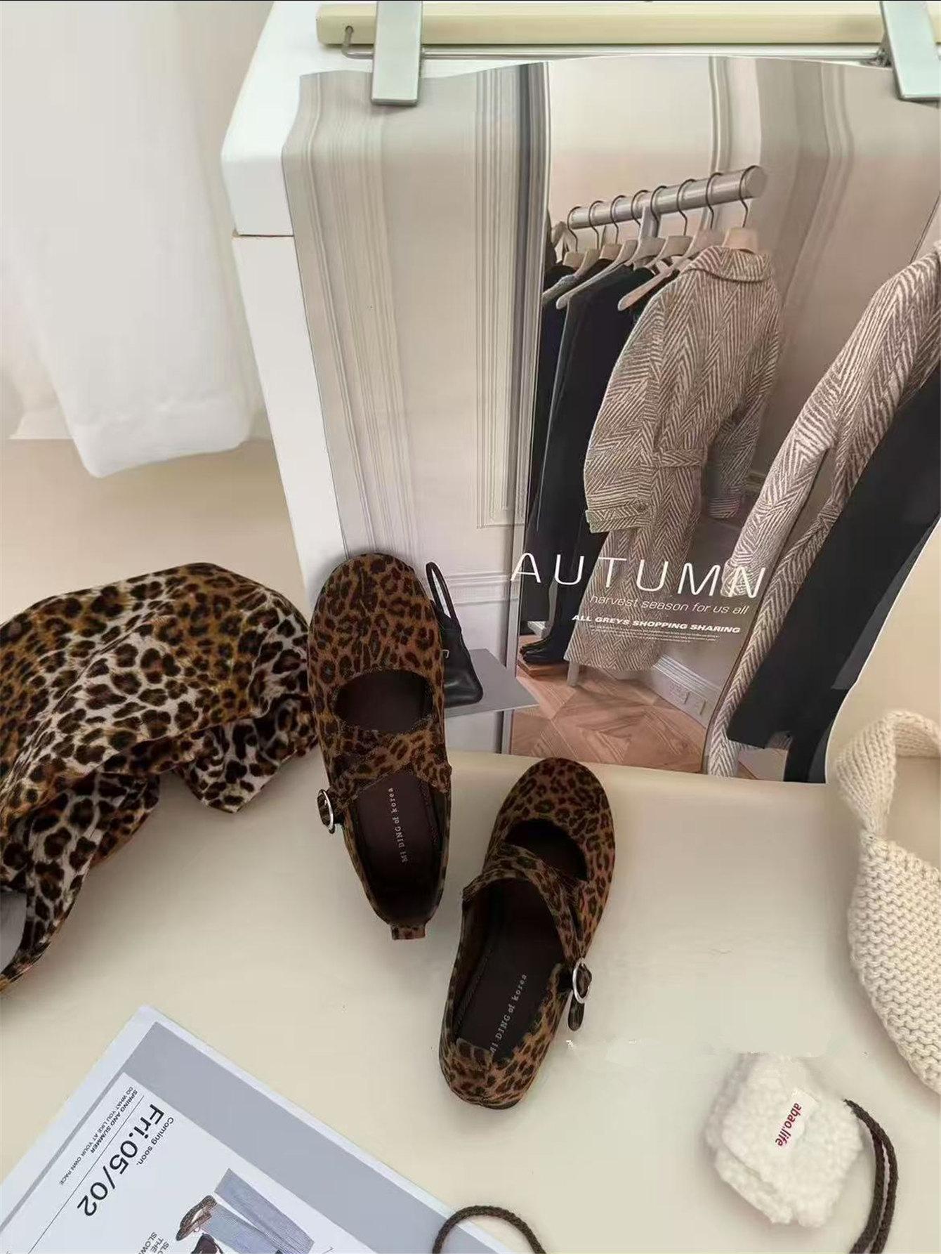 

Балетки с перекрестными ремешками женские 2025 новые туфли на плоской подошве с мягкой подошвой леопардовый принт туфли Мэри Джейн туфли-бини французские 40 леопардовый