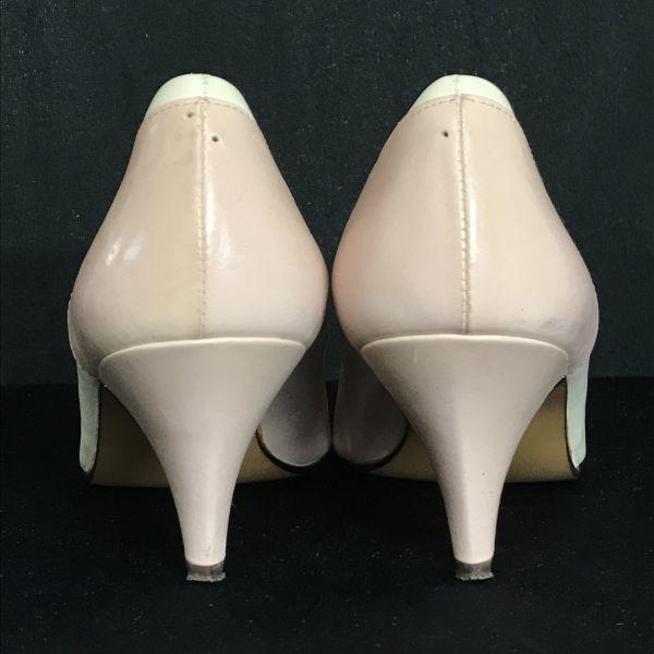 Vintage 90s Made in Japan Burberrys Pointed Toe Pumps Size 23.0 D Ivory Beige Shoes Pumps(USED)