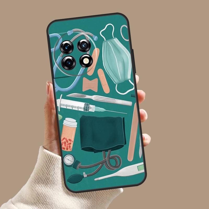Cartoon Doctor Nurse Case For OnePlus 12R 10R 9R 10T 8T 8 9 10 Pro 11 12 OnePlus Nord CE 2 3 Lite N10 N20 Cover