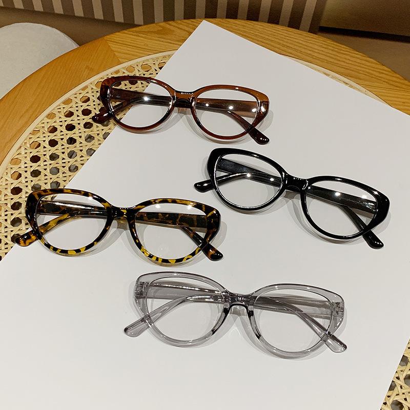 Anti-blue reading glasses fashionable cat eye minimalist style plain face thin in the elderly single light reading glasses