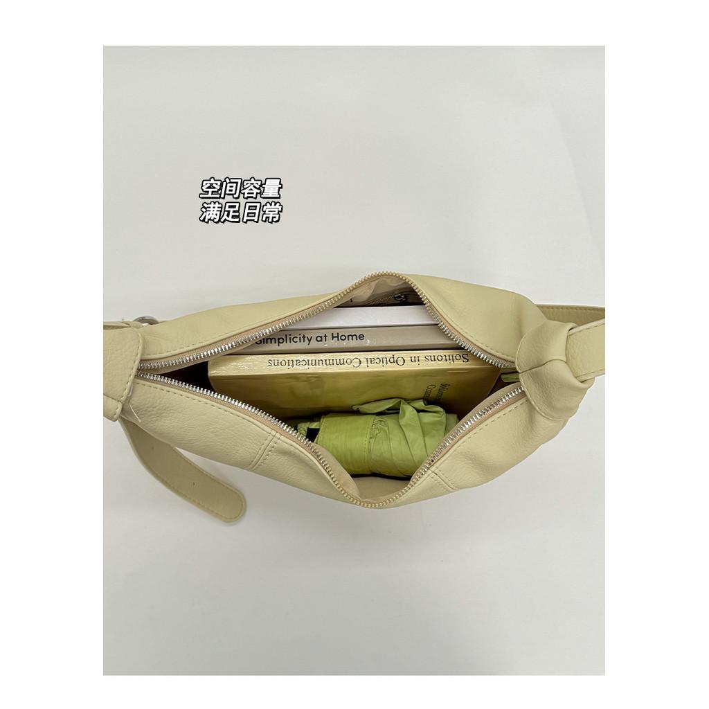 IELGY Ladies Messenger Bag Large Capacity Fashion Retro Spring Shoulder Dumpling Bag