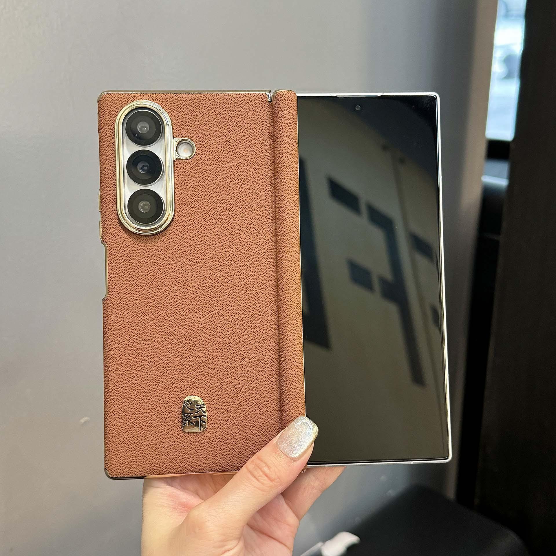 

Подходит для Samsung Zfold7 Чехол для мобильного телефона из кожи Heart World Plain с гальваническим покрытием и защитой от падений Новый магнитный складной чехол с двойным центральным шарниром Samsung Z Fold7