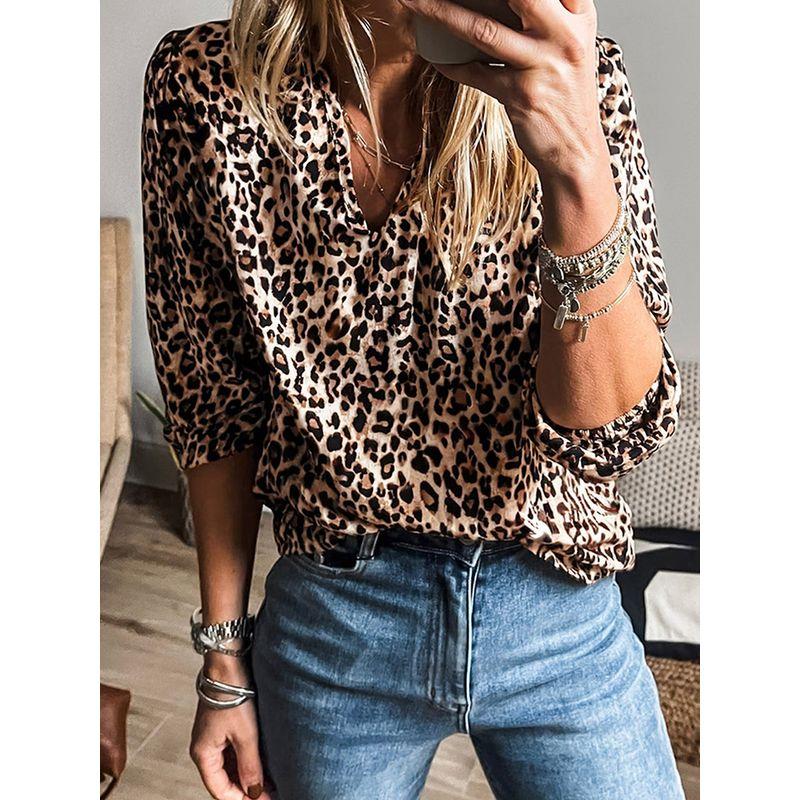 American Shiying Retro All-Match V neck pullover Women 2025 Summer New Leopard Print Print Half Sleeve T-shirt Women