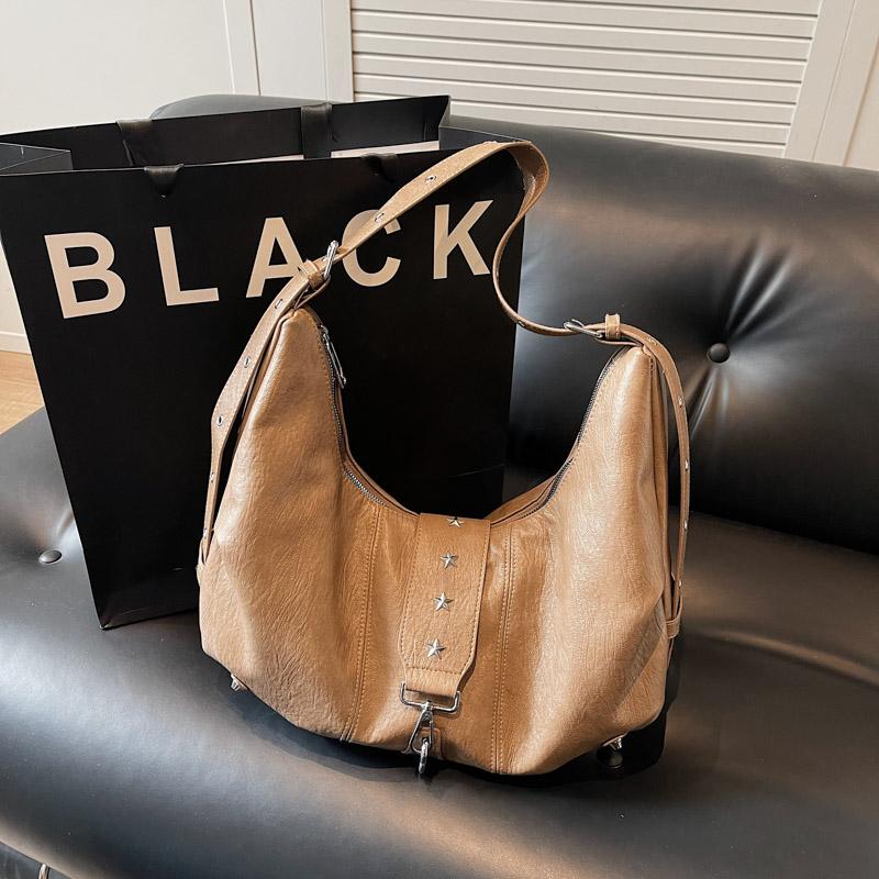 PU Hobo Bag Women's Fashion Shoulder Tote with Star Detail Buckle Closure Large Capacity Daily Handbag