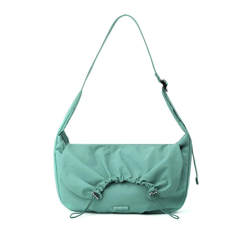 Casual Messenger Women's Bag Large Capacity Commuting Light Lazy Drawstring Dumpling Bag