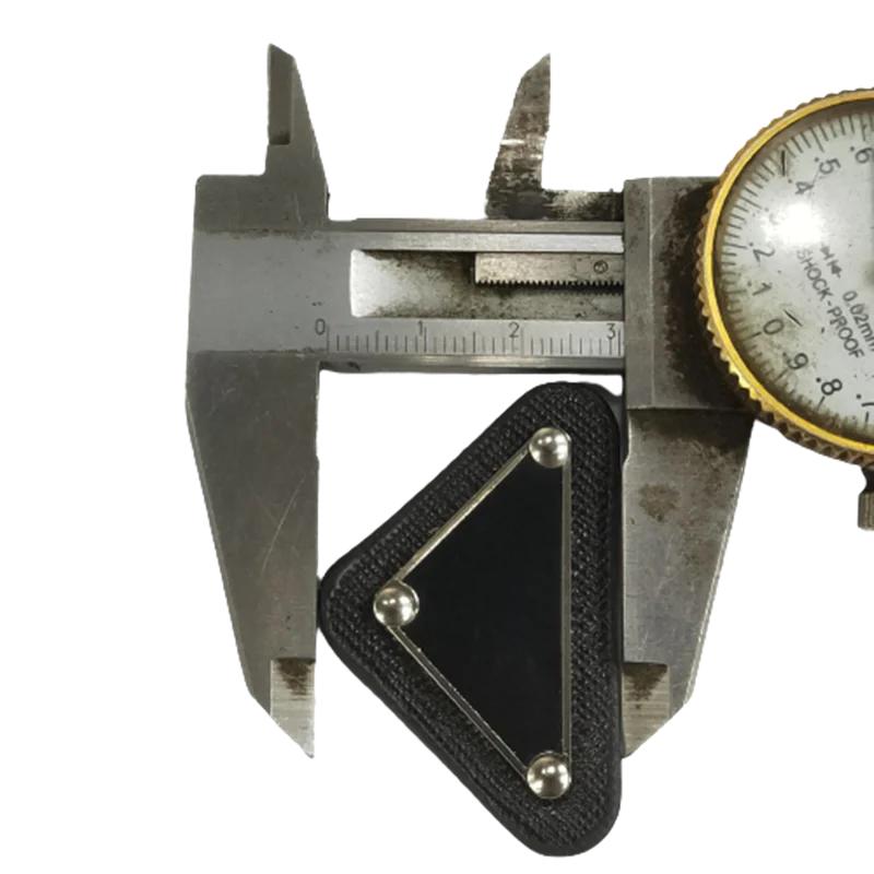 1Pc Patches Stickers Brand Triangular Sew Patches DIY Embroidery Brand Logo Sequin Patch Badge Hat Package Patches for Clothing