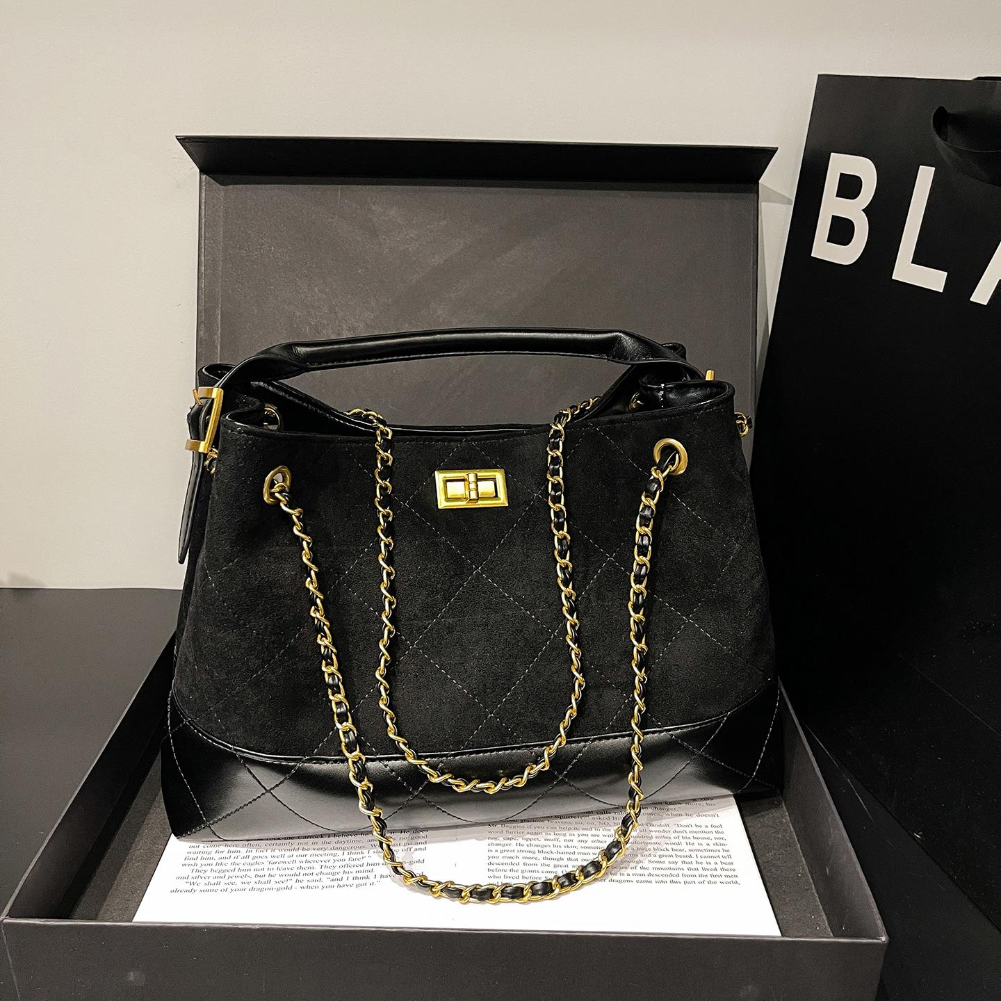 

Новая модная высококачественная вышивальная нить контрастного цвета, сумка-тоут, портативная, на плечо, трендовая женская сумка чёрный