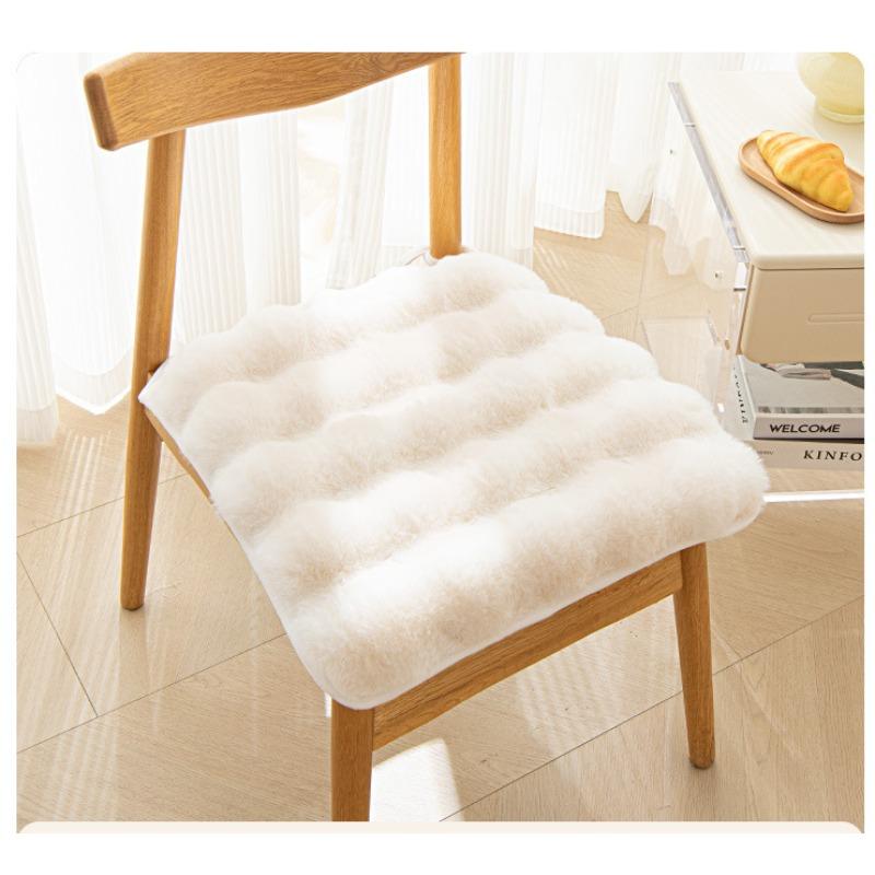 Tutu Velvet Warm Seat Cushion, Fart Cushion, Chair Cushion, Office Sedentary Artifact, Winter Thickened Plush Student Cushion, Seat Cushion