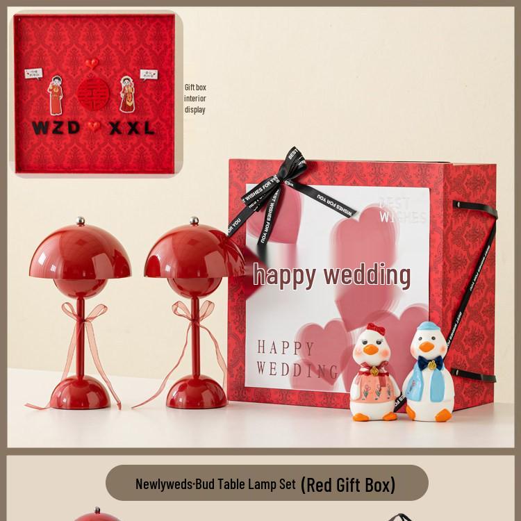 

Pair of Ever-burning Wedding Lamps - Elegant Bedside Ornaments for Bride s Dowry, Newlyweds, Engagement, and Best Friends Standard