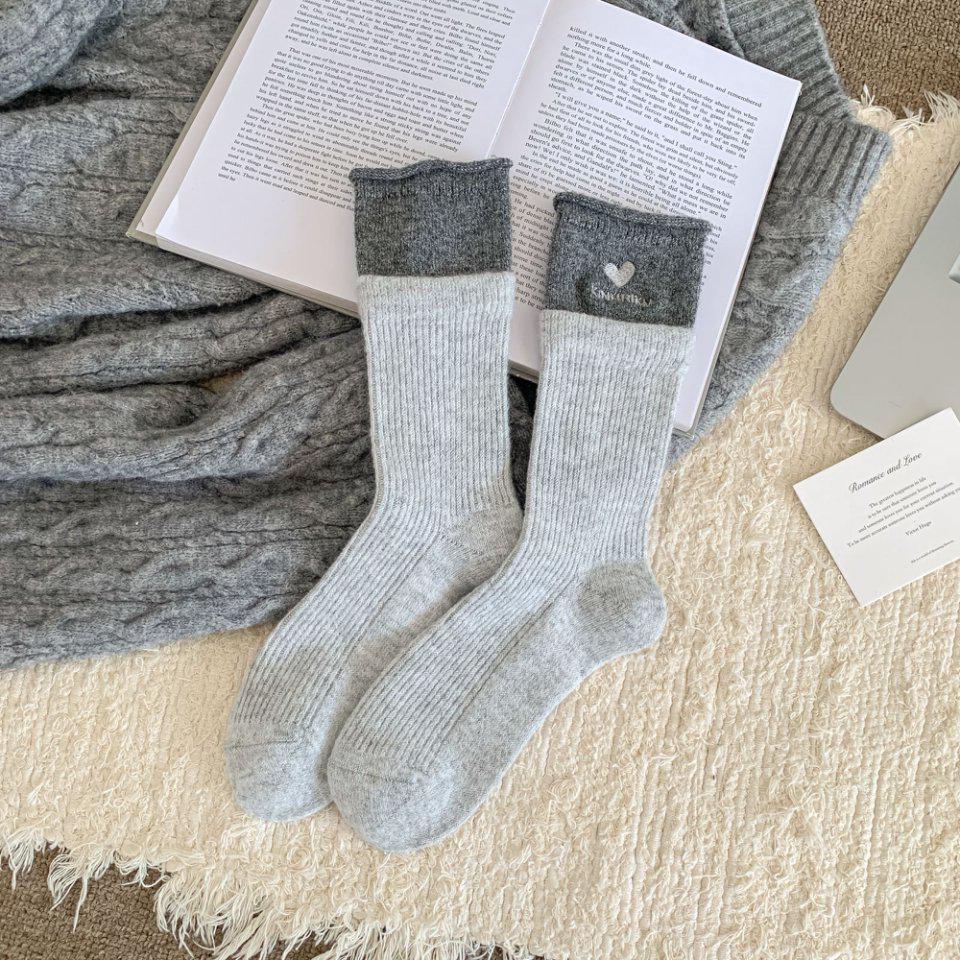 Korean Wool Heart Embroidery Socks - Double Ribbed, Bow Striped, Thick Fleece Lined, Warm Gray Crew