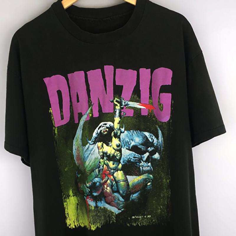 

Vintage HOW THE GODS KILL TOUR Danzig Black All Size S M L-5XL Gift Shirt Unisex T-Shirt L