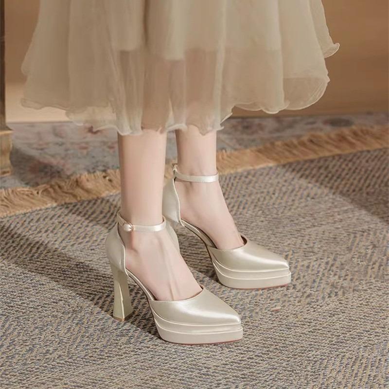 

Platform Heels Women s 2026 New Shallow Mouth One Buckle Strap Block Heel Wrapped Sandals 34 бежевый
