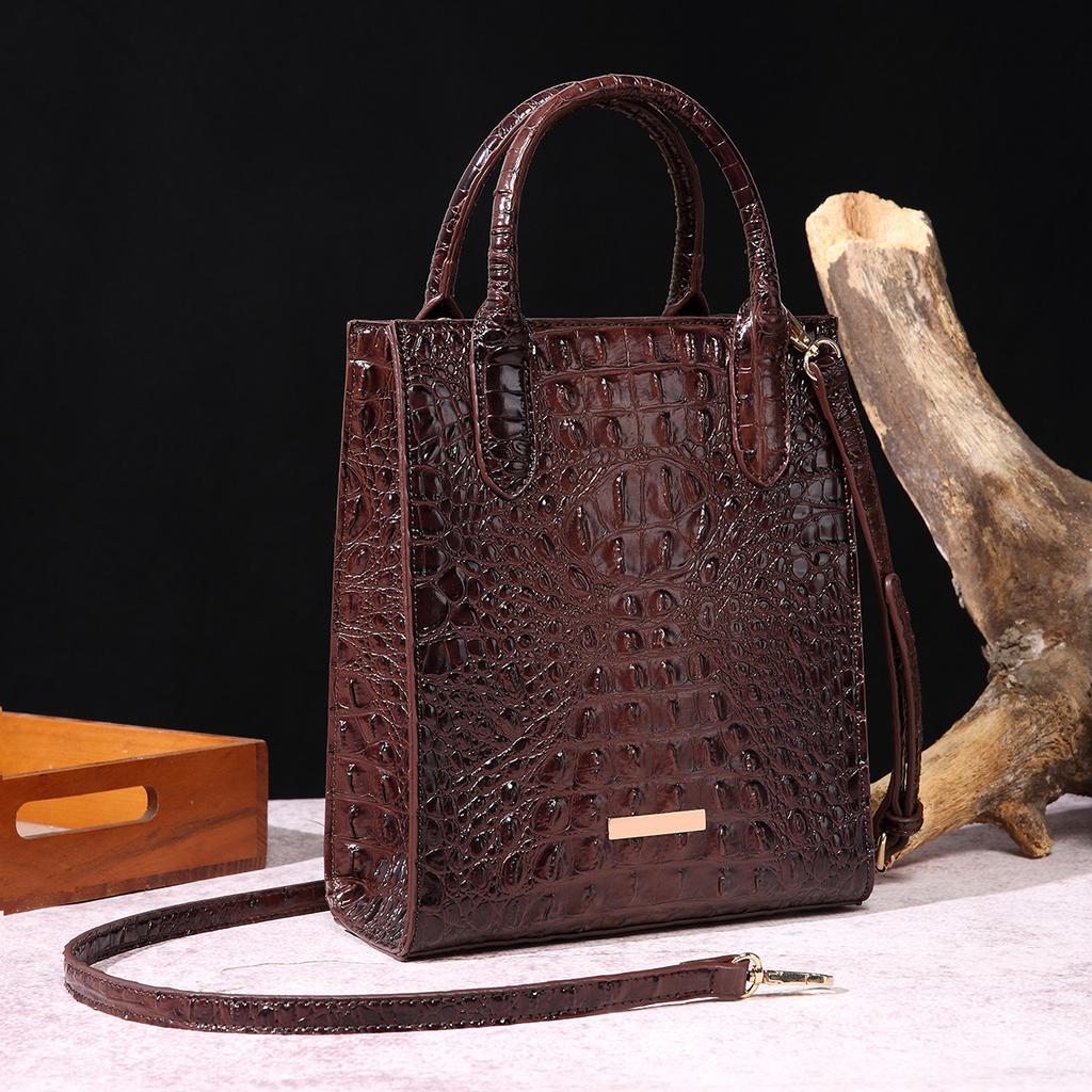 New Fashionable Alligator pattern Shoulder Bag High quality Retro Handbag All match Women's Multifunctional Small Square Bag