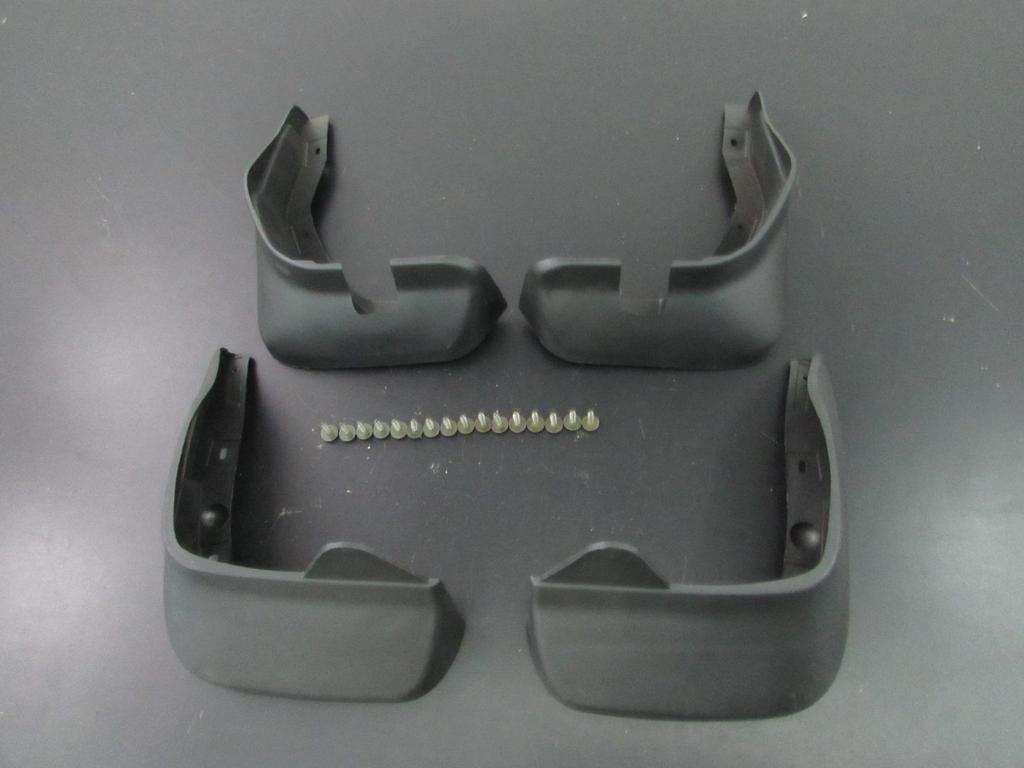 BRIGHTZ Fit GD Mudguards GD1 GD2 GD3 GD4 D1 D2 D3 D4 1 2 3 4 Fit 18108 [MUD-008]