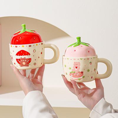Tazza in Ceramica Orso Fragola con Coperchio Tazza Regalo per Ragazze Tazza per la Casa Tazza per Coppia dall'Aspetto Elegante Tazza per Latte Colazione