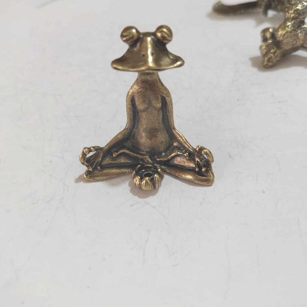 Bronze Gorilla Adler Ornament: Kleiner Vogel & Zazen Frosch Tisch-Briefbeschwerer-Skulptur im Antik-Stil