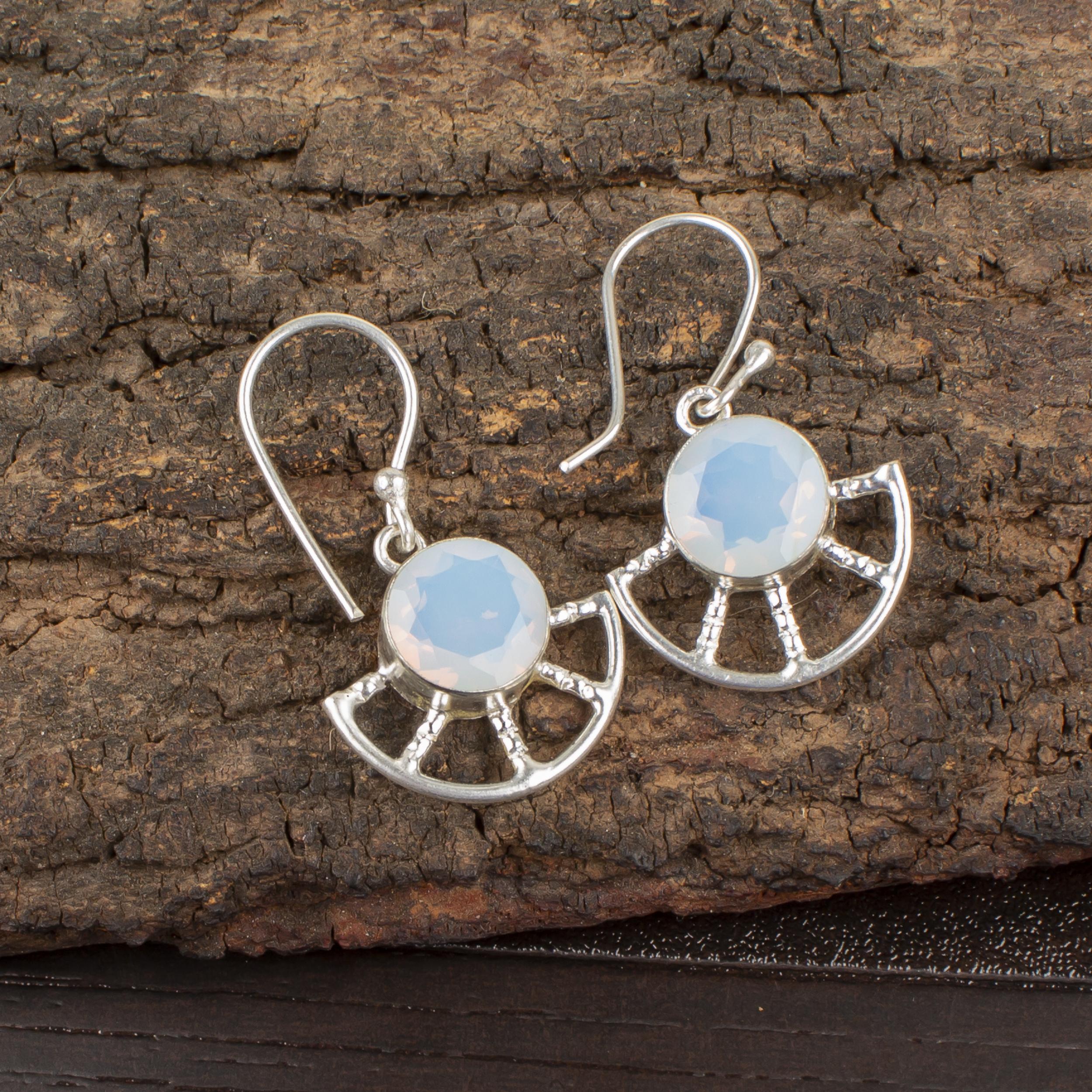 

Milky Opal 925 Solid Sterling Silver Earrings, Handmade Gemstone Earrings Jewelry, Gifts For Wife Brand New Earrings 1.40 Inches білий