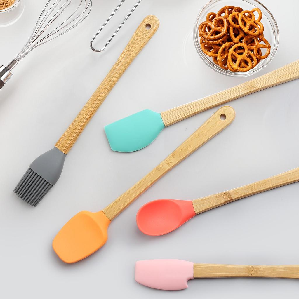 Children's Colorful Silicone Baking Tool Set - 5-Piece Mini Spatula, Spoon, Scraper Kitchenware