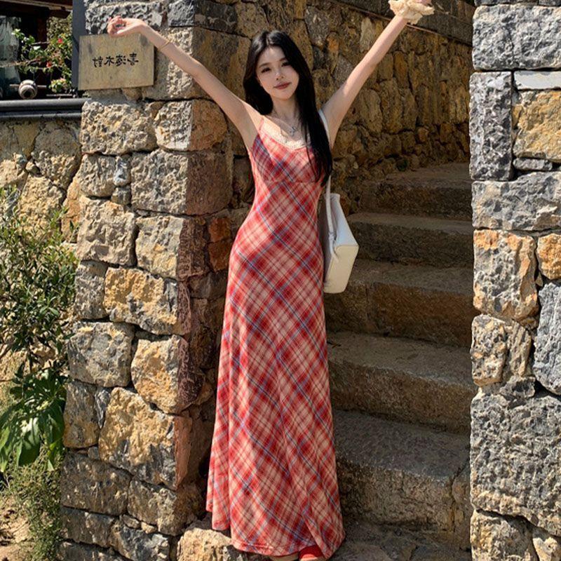 High-end Temperament Plaid Suspender Skirt Women's Summer Seaside Vacation Style Red Waist Dress Hip Skirt Long Dress