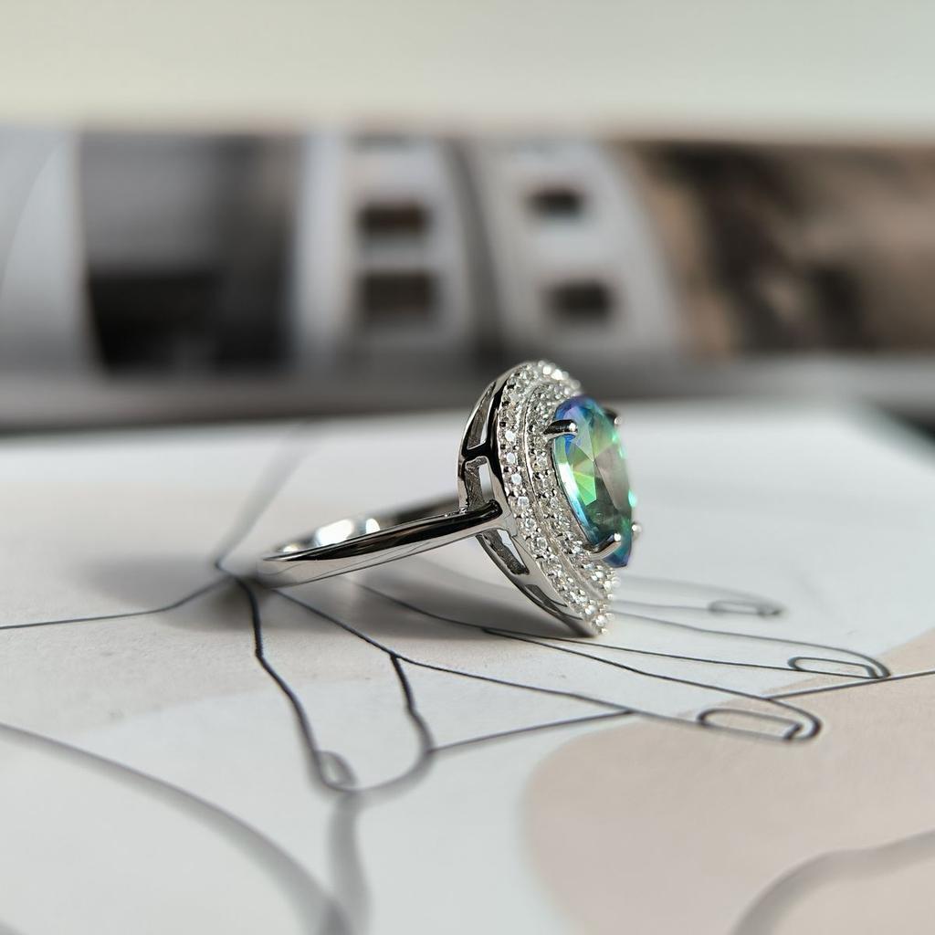 Серебряное кольцо с мистик топазом 1.901ct, вес изделия 2,74 гр (2191278)