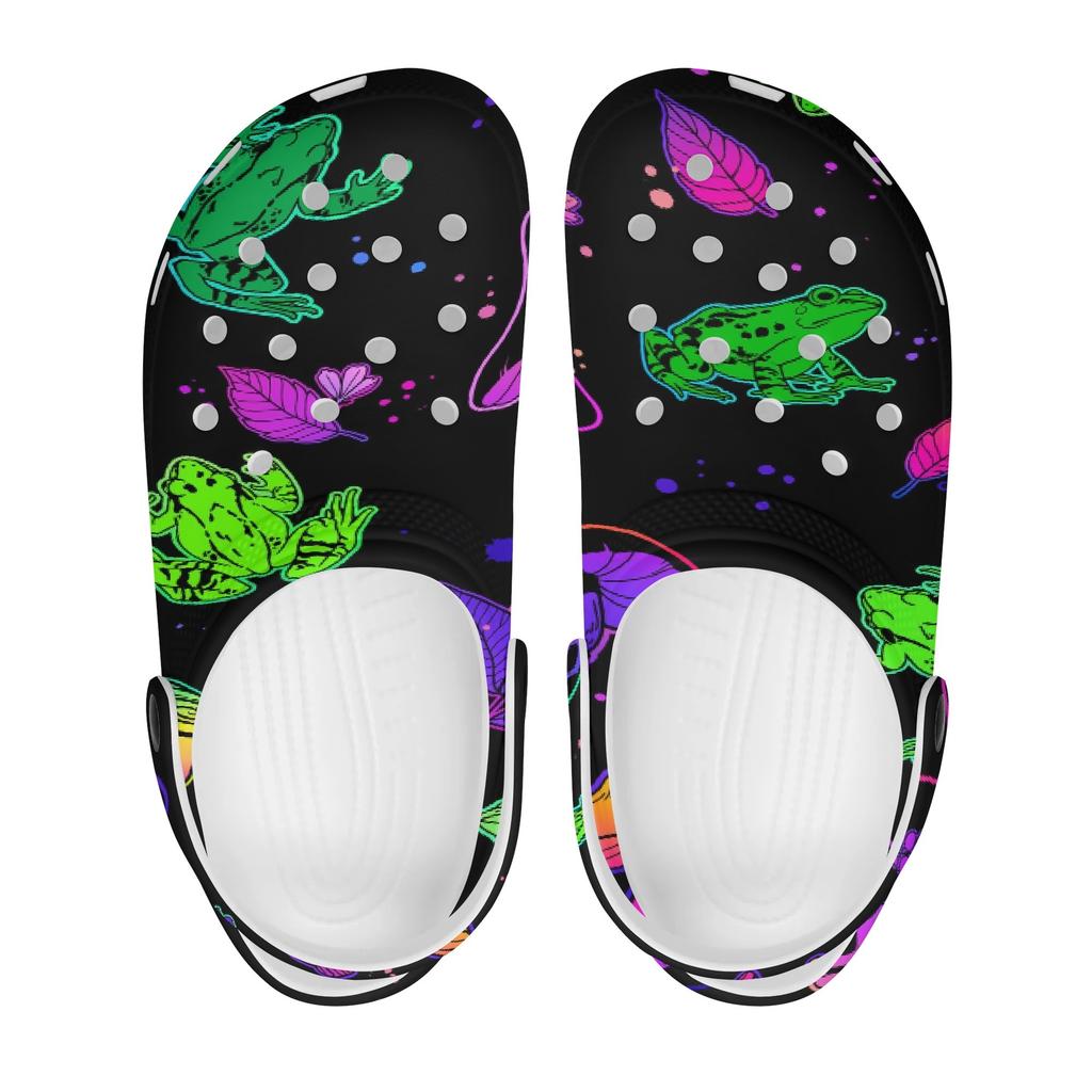 White EVA Clogs with Psychedelic Leaf Print, Lightweight Slip On Garden Shoes, Breathable Beach Sandals, Indoor Outdoor Slippers for Men Women