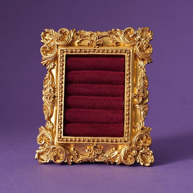 

Vintage Gold Ring Display Stand Suede Earring Tray Baroque Design Wedding & Birthday Gifts Velvet Organizer For Engagement Prop