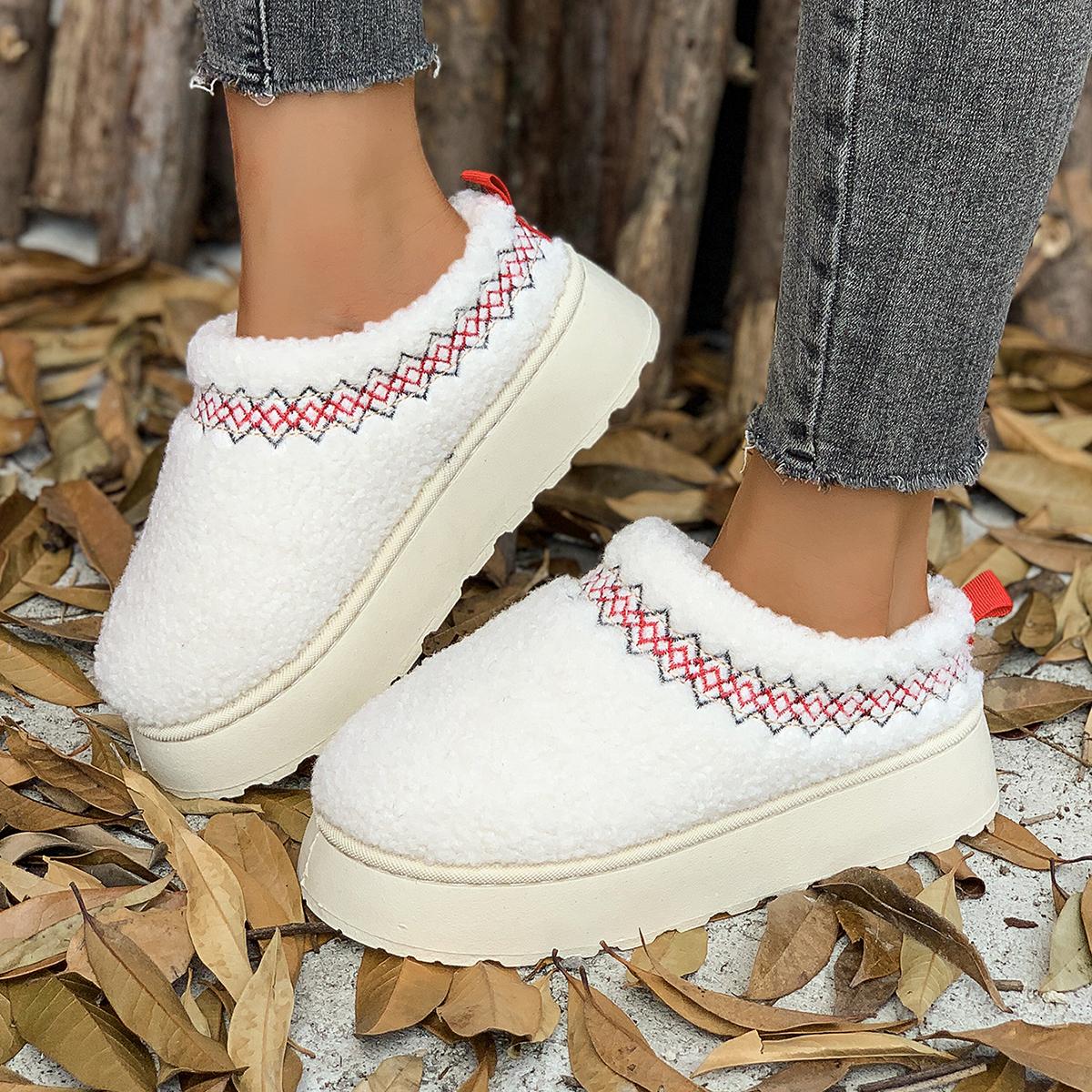 

Мода 2024 года Новые теплые меховые ботильоны Женские тапочки на плоской подошве Мягкие тапочки Зимняя женская хлопковая обувь Брендовый дизайн 41 бежевый