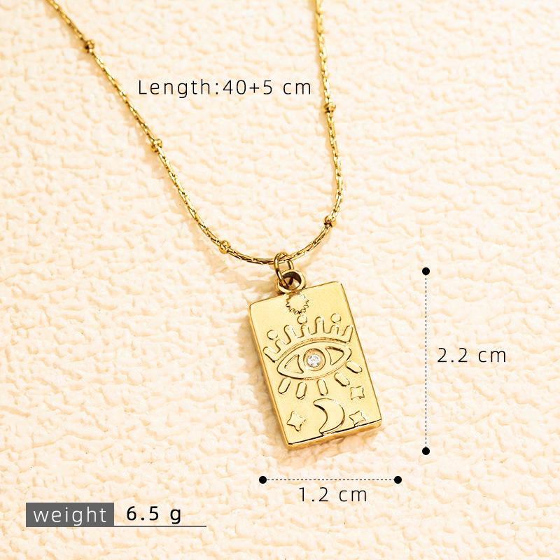 Europäischer und Amerikanischer Stil 3D Tarotkarten Anhänger Halskette mit Mikroeingefassten Diamanten