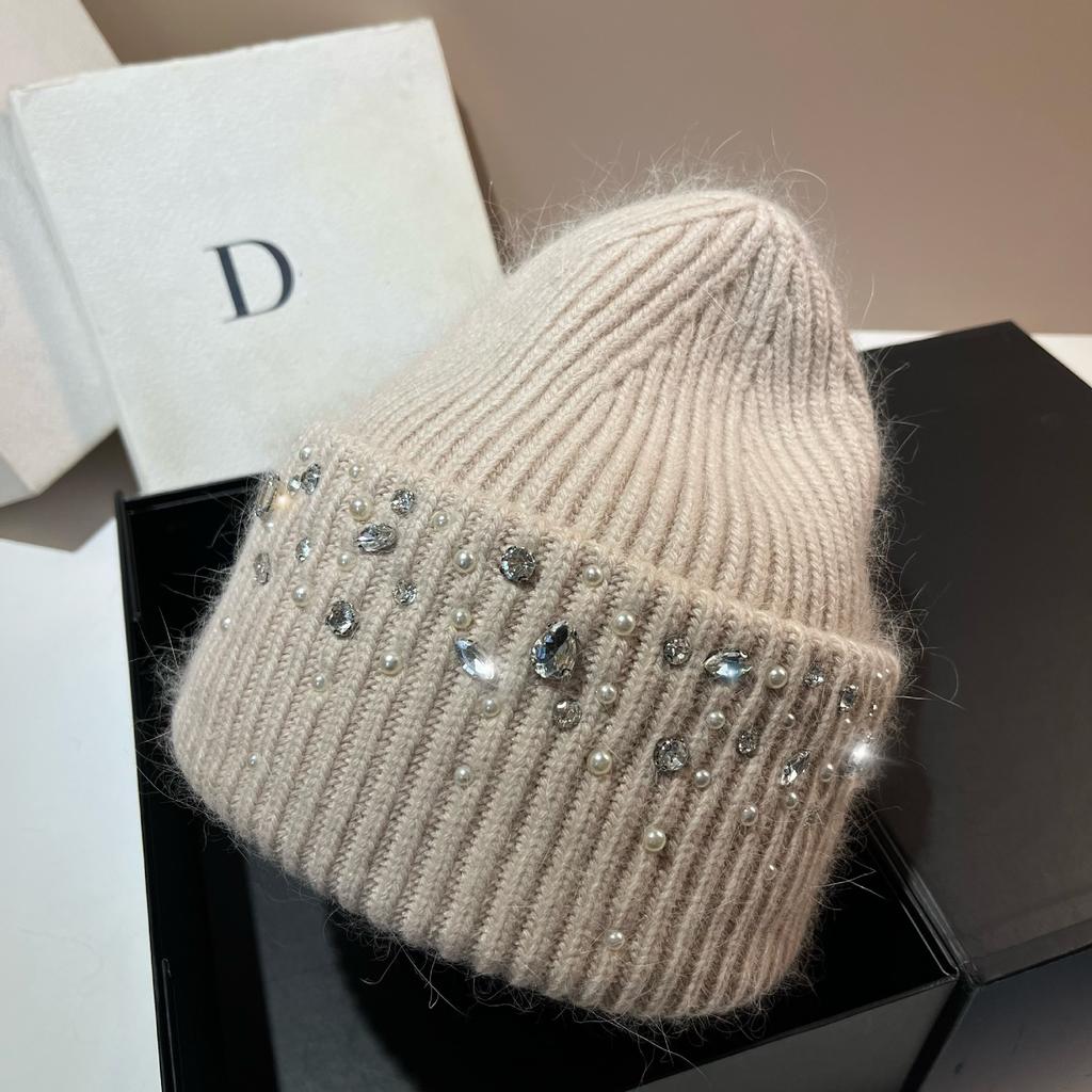 Real Rabbit Fur Diamonds Luxury Hats For Women Winter Warm Knitted Hat Ear Pretection Outdoor Skullies Beanies Skiing Cap