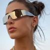 Y2K Futuristic Wraparound Sunglasses for Men and Women Fashionable Cyberpunk Styles Eyeglasses with UV400 Protections